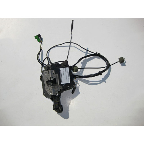 Mercedes-Benz A2197200735 Замок передней левой двери под Keyless-Go CLS C219