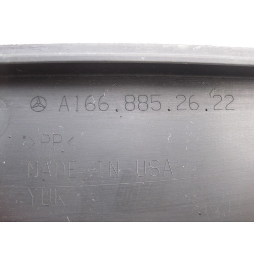 Mercedes-Benz A1668852622 Пластиковый кронштейн - кожух заднего бампера центральный GL X166