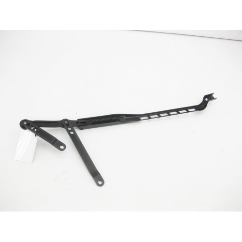 Mercedes-Benz A1668200944 Поводок дворника правый ML/GLE W166 GLE Coupe C292 GL/GLS X166