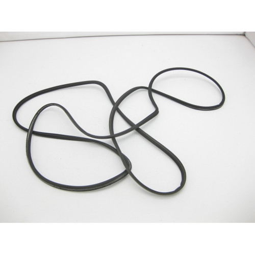 Mercedes-Benz A2927820100 GLE Coupe C292 sliding sunroof seal