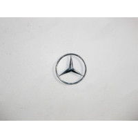 A2217580058 Значок "Mercedes" на крышке багажника S-Class W221