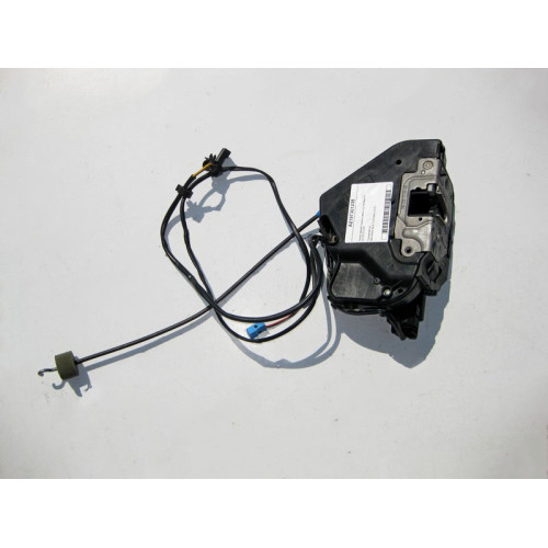 Mercedes-Benz A2197301235 Замок задней правой двери под Keyless-Go CLS C219