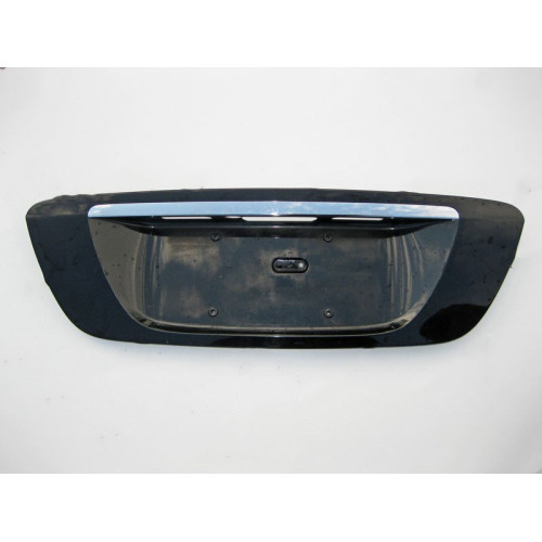 Mercedes-Benz A2207500181 Накладка номерного знака S-Class W220 USA