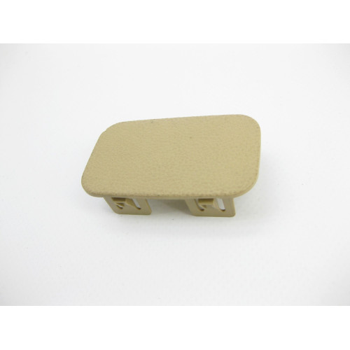 Mercedes-Benz A1647470287 8K67 Beige plug on the lower trim of the end of the trunk lid ML W164 GL X164