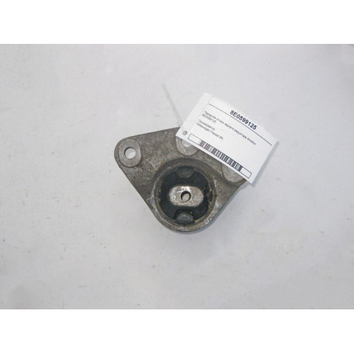 VAG 8E0599133 Front rear gearbox support Volkswagen Passat B5 4motion
