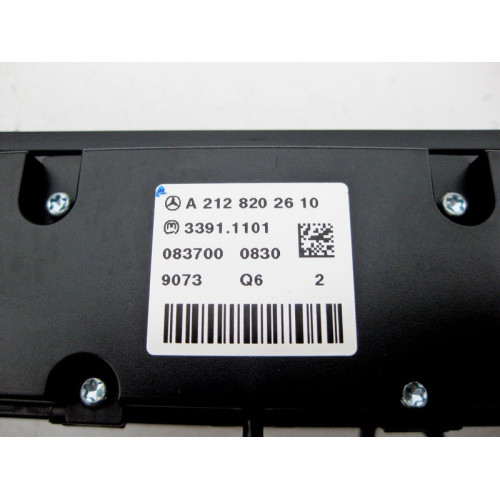 Mercedes-Benz A2128202610 Блок кнопок подогрева передних сидений, отключение парктроников E-Class W212