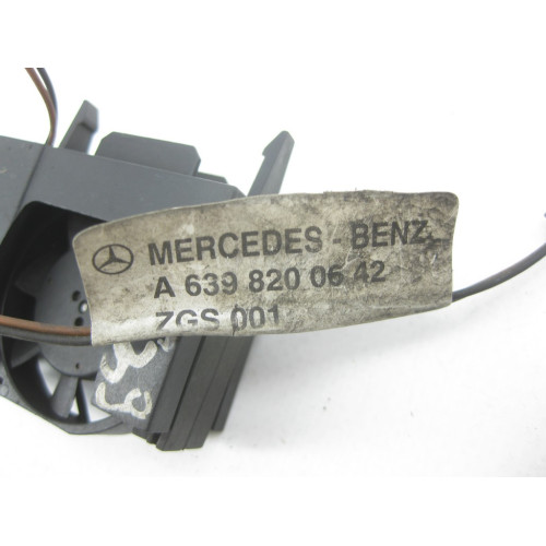 Mercedes-Benz A6398200642 Вентилятор охлаждения аудиосистемы V-class W639 W636