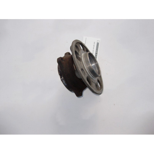 Mercedes-Benz A2053570400 Ступица задняя с подшипником C-Class W205