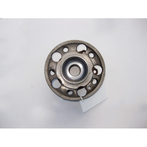 Mercedes-Benz A2053570400 Ступица задняя с подшипником C-Class W205