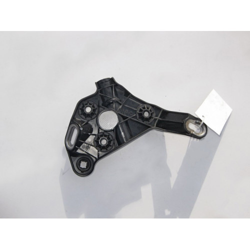 Mercedes-Benz A2054300100 Кронштейн гидроблока ABS нижняя часть C-Class W205