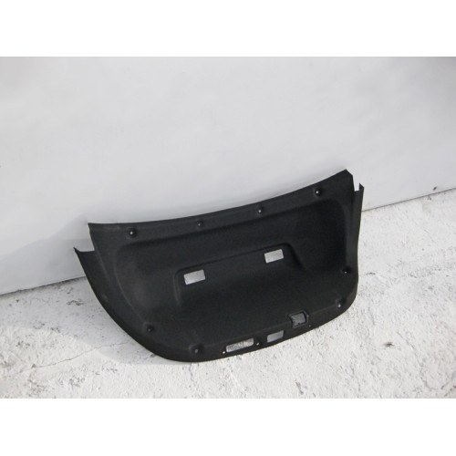 Mercedes-Benz A2056908504 9F08 Обшивка крышки багажника чёрная C-Class W205