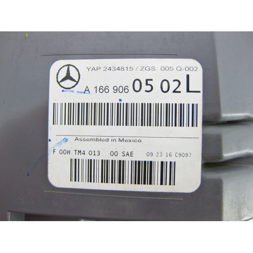 Mercedes-Benz A1669060502 Фонарь задний левый наружный USA GL/GLS X166