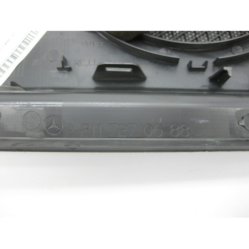 Mercedes-Benz A2117270688 9B51 Накладка динамика передней правой дверной карты цвет антрацит E-Class W211