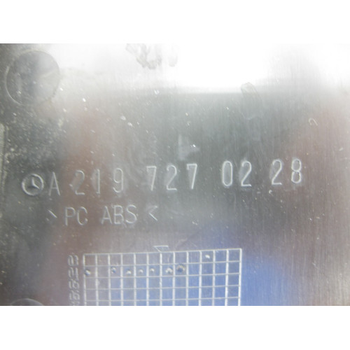 Mercedes-Benz A2197270228 9051 Крышка черная на передней правой дверной карте к блоку управления двери CLS C219