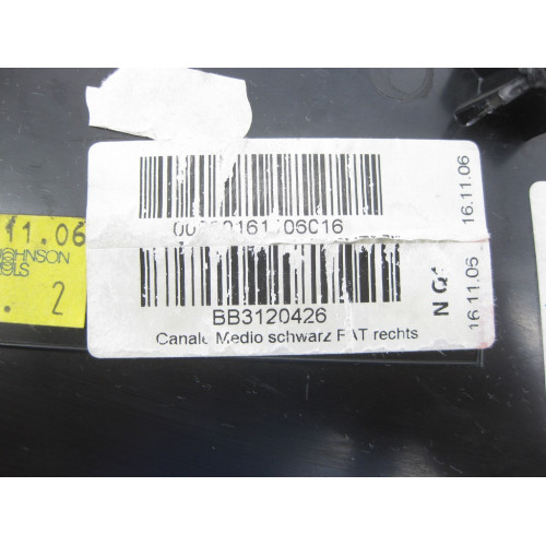 Mercedes-Benz A2117273271 9F35 Вставка тканевая в переднюю правую дверную карту чёрная E-Class W211