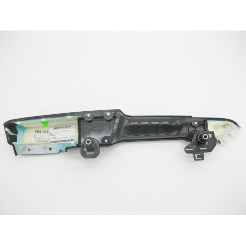 Mercedes-Benz A2047202163 9D88 Внутренняя ручка - подлокотник черный передней правой двери C-Class W204
