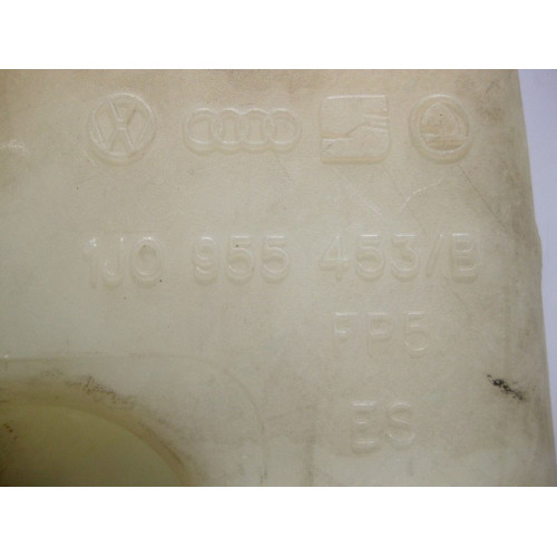 VAG 1J0955453B Бачок стеклоомывателя VW Golf 4 AUDI A3 8L