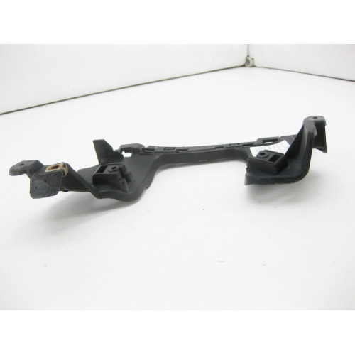 Mercedes-Benz A2928853300 Пластиковый кронштейн левой насадки выхлопной трубы ML/GLE W166 GLE Coupe C292 GL/GLS X166