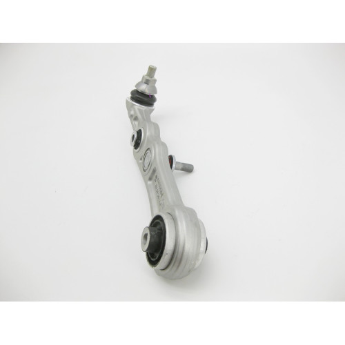 Mercedes-Benz A2053306201 Новый рычаг передней подвески нижний поперечный правый C-Class W205
