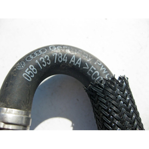 VAG 058133784AA Воздушный шланг VW Passat B5