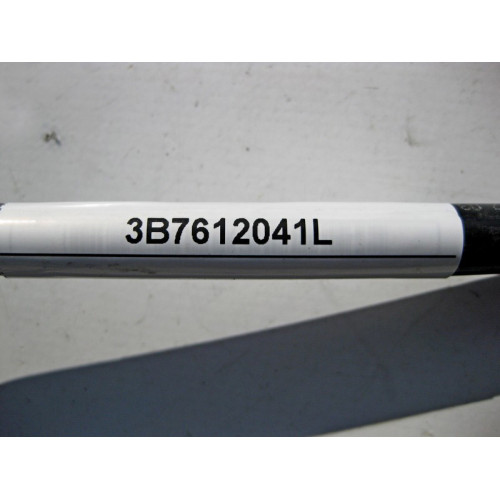 VAG 3B7612041L Вакуумная трубка VW Passat B