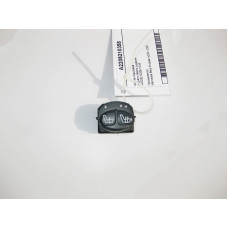 A2208210358 7C45 Кнопка подогрева заднего левого сидения S-Class W220