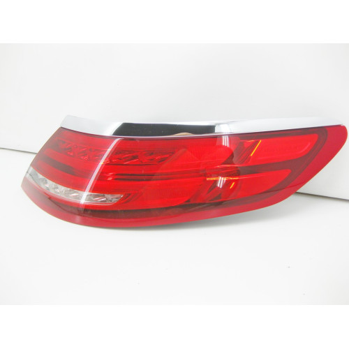 Mercedes-Benz A2179060200 Фонарь задний правый наружный S-Class C217