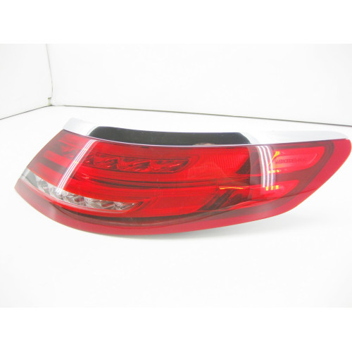 Mercedes-Benz A2179060200 Фонарь задний правый наружный S-Class C217
