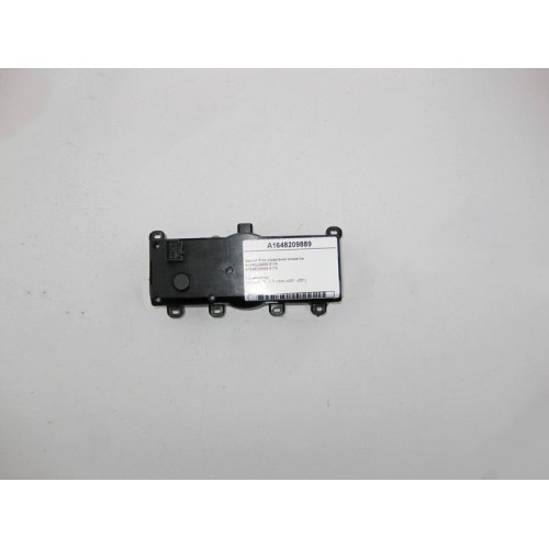 Mercedes-Benz A1648209889 9174 Задний блок управления климатом R-Class W251