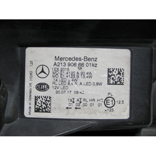 Mercedes-Benz A2139066601 Headlight right LED static E-Class W213 C238