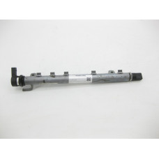 A6400701295 Fuel rail with valve for the OM640 R4 2.0 cdi engine A6110780449 and sensor A0041536728 A-class C169 A-class W169 B-class W245