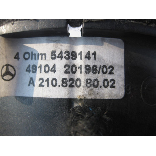 Mercedes-Benz A2108208002 Аудио динамик задней правой двери E-Class W210 S-Class W220