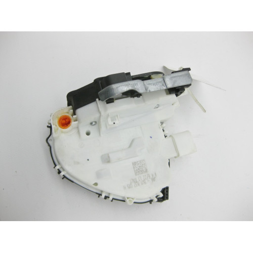 VAG 8J1837015H Замок двери водительской с бесключевым доступом "Keyless-Entry"