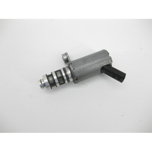 VAG 06M115393D Клапан электромагнитный фаз газораспределения A6, Q8, A7, A8, A5, A4, Q7, Q5, A5CO. Touareg