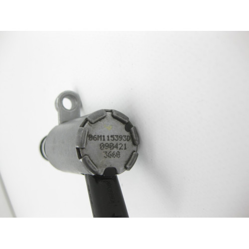 VAG 06M115393D Клапан электромагнитный фаз газораспределения A6, Q8, A7, A8, A5, A4, Q7, Q5, A5CO. Touareg