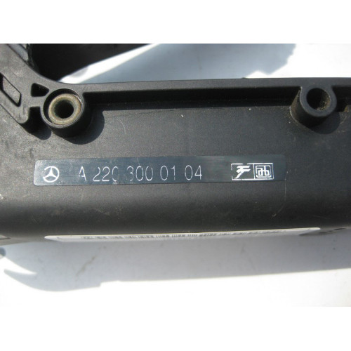 Mercedes-Benz A2203000104 Педаль газа CL C215 S-class short W220 CL C216 S-class short W221 S-class long V220 S-class long V221