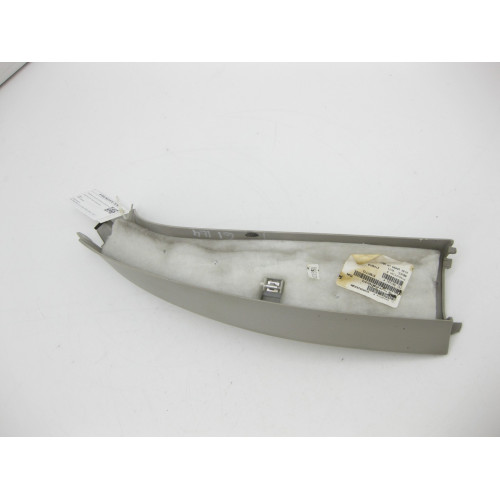Mercedes-Benz A1647401570 7E94 Обшивка крышки багажника верхняя левая серая GL X164