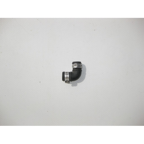 VAG 058133394B Патрубок вакуумной системы Audi A4 A6 Skoda Superb VW Passat