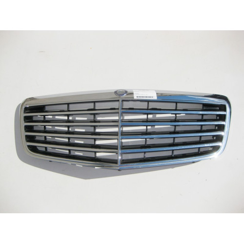 Mercedes-Benz A2118801783 Решётка радиатора E-Class W211 рестайлинг E-class W211 E-class S211