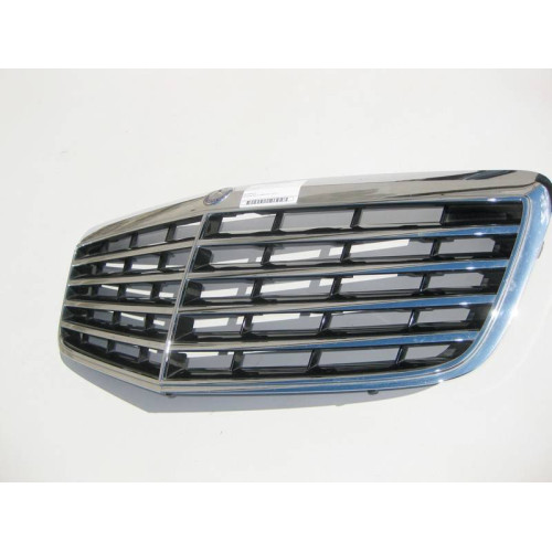 Mercedes-Benz A2118801783 Решётка радиатора E-Class W211 рестайлинг E-class W211 E-class S211