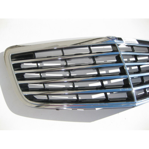 Mercedes-Benz A2118801783 Решётка радиатора E-Class W211 рестайлинг E-class W211 E-class S211