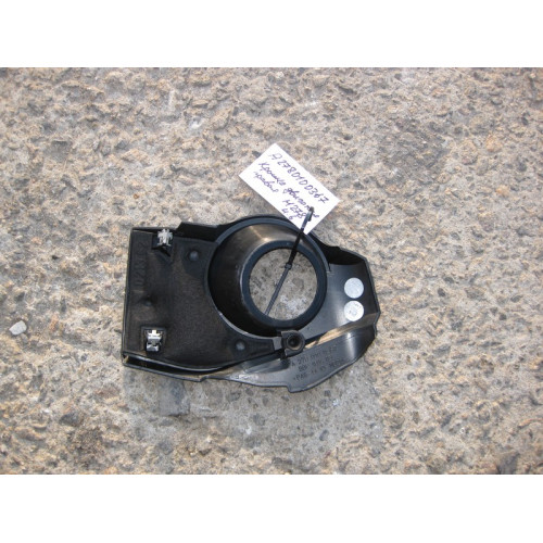 Mercedes-Benz A2780100367 Декоративная крышка двигателя M278 V8 4.0 4.6л правая