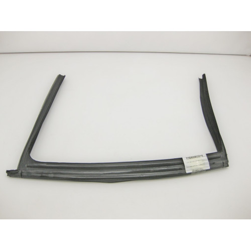 Mercedes-Benz A2217350125 Уплотнитель опускного стекла задней правой двери S-Class W221