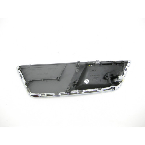 Mercedes-Benz A2217304348 7251 Внутренняя ручка открытия задней левой двери с серой накладкой S-class short W221 S-class long V221