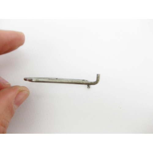 VAG 1J0121142 VAG Пружинный фиксатор патрубка охлаждения VW Audi Seat Skoda