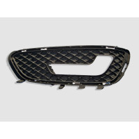 A2128851423 Правая нижняя решётка переднего бампера под ДХО LED E-Class W212