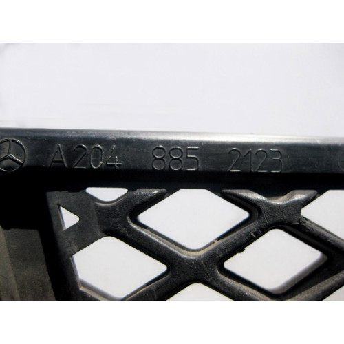 Mercedes-Benz A2048852123 Нижняя решётка переднего бампера C-Class W204
