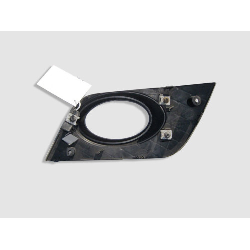 Mercedes-Benz A1648854023 Решётка правой туманки переднего бампера ML W164 рестайл