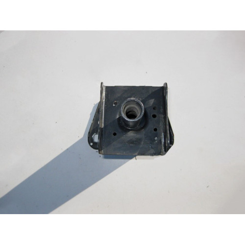 Mercedes-Benz A1646202031 Правый кронштейн усилителя бампера ML W164 GL X164