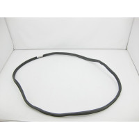 3B5827705G Уплотнительная резинка крышки багажника VW Passat B5 Skoda Superb седан